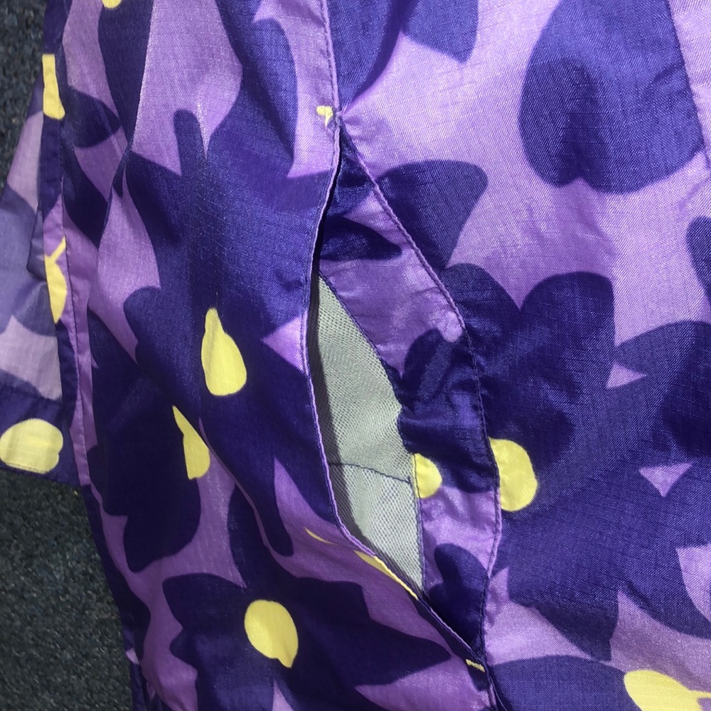 raincoat - Picture 7 of 7